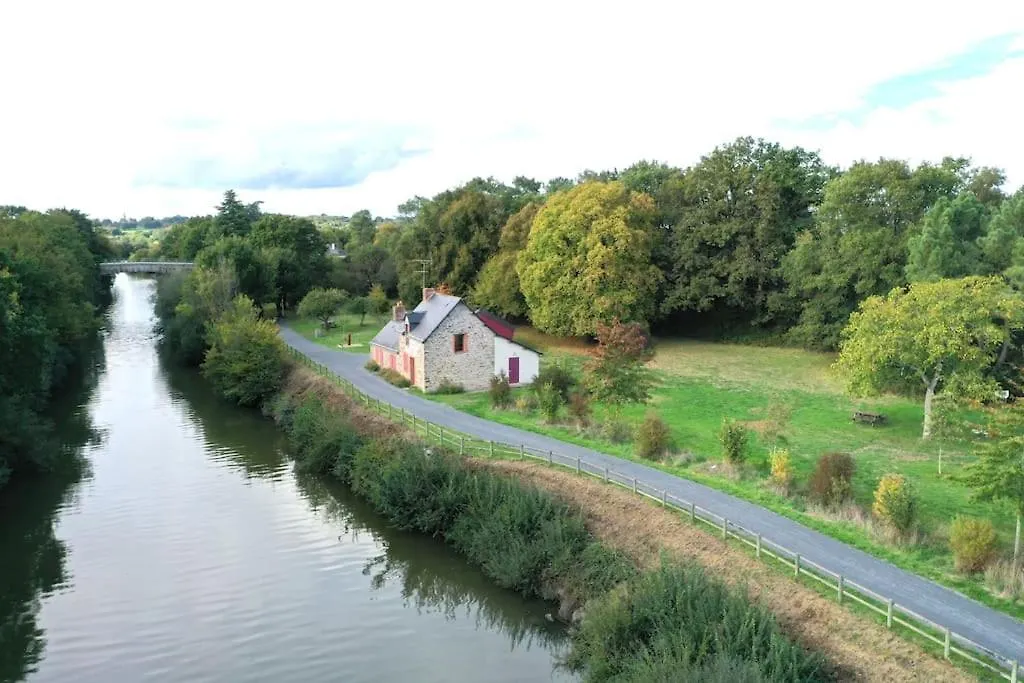 Holiday home Gite De Painfaut Pour 12 Personnes Avessac